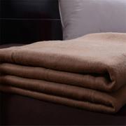 Khách sạn bộ đồ giường khách sạn acrylic chăn len màu lạc đà lạc đà TV chăn lười biếng chăn giản dị