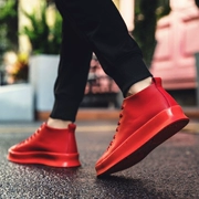 Giày nam màu đỏ giày thủy triều mùa xuân vô hình chiều cao tăng giày của nam giới dày dưới cao để giúp giày của nam giới Zhongbang nhỏ màu đỏ giày