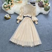 Длинная юбка, демисезонный пуховик, приталенный корсет, трикотажное платье, коллекция 2023