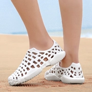 Giày lỗ mới Phiên bản Hàn Quốc của dép đi trong nhà mùa hè dép lê nam và nữ
