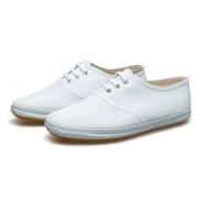 Người đàn ông da trắng giày phụ nữ đôi giày trẻ em giày vải giày trắng giày trắng giày trắng lưới giày võ thuật giày trắng làm việc giày