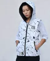Li Ning Monopoly cửa hàng tủ đích thực 2017Q4 loạt thời trang thể thao nữ xuống vest AMRM002-1 2 áo khoác reebok