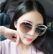2017 new hồng sunglasses nữ hipster sunglasses nữ khuôn mặt tròn lớn màu đen kính mát hộp kính lái xe retro
