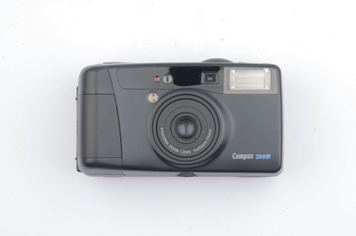 Кампус Kyocera Zoom Film Camera Machine 35-70mm Автоматическое автоматическое измерение фокуса