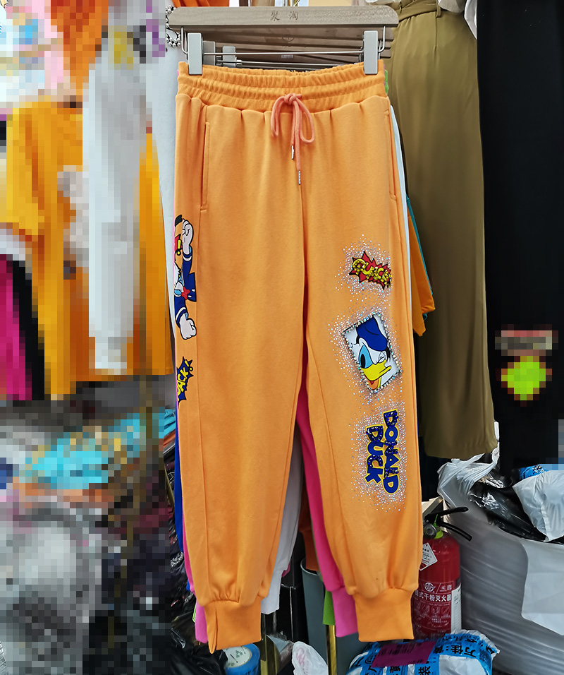 OrangeEuropean station 2021 Spring and summer new pattern heavy industry Inlaid diamond High waist Show thin sweatpants  female easy Tie one's feet Haren pants Casual pants