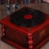 Retro phonograph đồ trang trí sáng tạo nhà vinyl ghi máy kim loại mô hình quán bar trang trí phòng khách - Máy hát