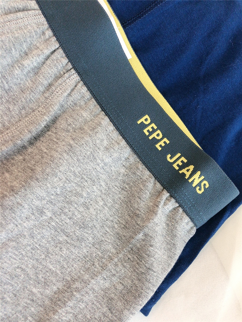 Light Grey Green Edge5 piece free shipping ● Europe and America original single foreign trade high quality pure cotton Solid color middle-waisted Flat angle Boxer underwear man