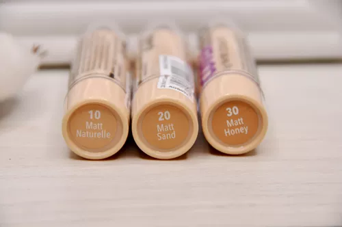 Тональный крем для чувствительной кожи, Германия, скрывает темные круги под глазами, скрывает прыщи