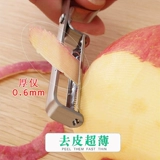 Устройство для очистки фруктов с ножом из нержавеющей стали.