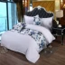 Khách sạn khách sạn giường đặc biệt với các sản phẩm bán buôn cao cấp thời trang giường cuối giường giường khăn giường cờ trải giường tùy chỉnh-thực hiện ga trải giường mát Trải giường