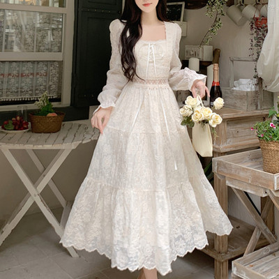 taobao agent Megaphone, autumn dress with sleeves, retro long skirt, french style, high waist, plus size, square neckline, with embroidery, maxi length
