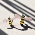 Thời trang Hàn Quốc Little Bee Trâm Dễ thương Mini Pin Cổ áo Phương Tây Áo khoác cộc tay Áo nịt mũi Cape - Trâm cài
