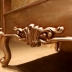 Bàn điện thoại tân cổ điển châu Âu Bàn phòng khách bằng vàng sâm panh chạm khắc phù hợp với đồ nội thất Góc hai lớp - Bàn trà