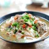 Nanning Laooyou Fan Guanxi Gourmet Sour Bamboo стреляет старым друзьям Фаст -фуд с жареным порошком и удобной рисовой лапшой широкий порошок реальные продукты