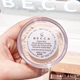 Becca dưỡng ẩm trang điểm dạng nước dạng bột lỏng mềm tập trung công nghệ đen Bột mật ong 10g dầu kiểm soát lỗ chân lông vô hình rõ ràng - Quyền lực phấn phủ nén Quyền lực