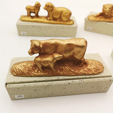 Пресс-папье для бумаги 日本 高冈铜器十二生肖文镇铸铁镇尺镇纸笔置笔搁文房四宝用品 牛