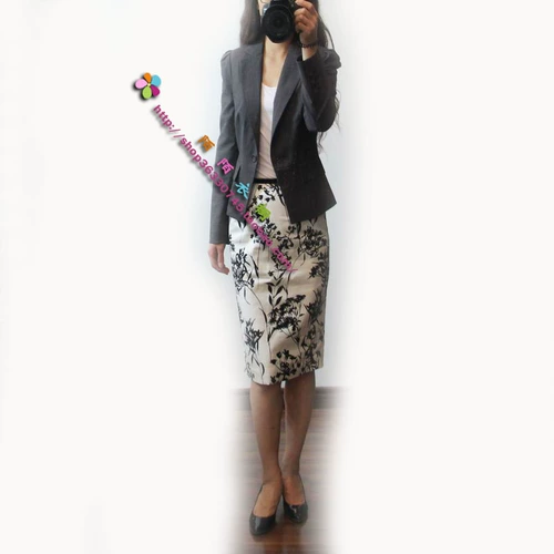 Короткий корсет, трехмерный пиджак классического кроя, рукава фонарики, большой размер