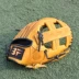 BF là một chiếc găng tay bóng chày bằng nhựa cứng 11-inch, bóng chày mềm và tay trái.