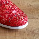 Dahong Подличная старая пекинская ручная ручная ручная работы тысяча базовая ткань обувь удобная и дышащая ткань нижняя обувь женская домашняя туфли тапочки