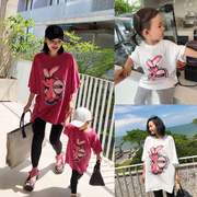 Chen Chen Ma bé quần áo trẻ em mùa hè cha mẹ và con mặc t-shirt ngắn tay cha mẹ và con thiết bị trong đoạn dài lỏng in ấn T-Shirt mẹ ăn mặc