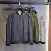 Hàng loạt ánh sáng sang trọng Trung tâm mua sắm cao cấp dành cho nam Hàng hóa mùa xuân và mùa thu mỏng thời trang áo khoác mỏng cho nam - Áo khoác áo jacket