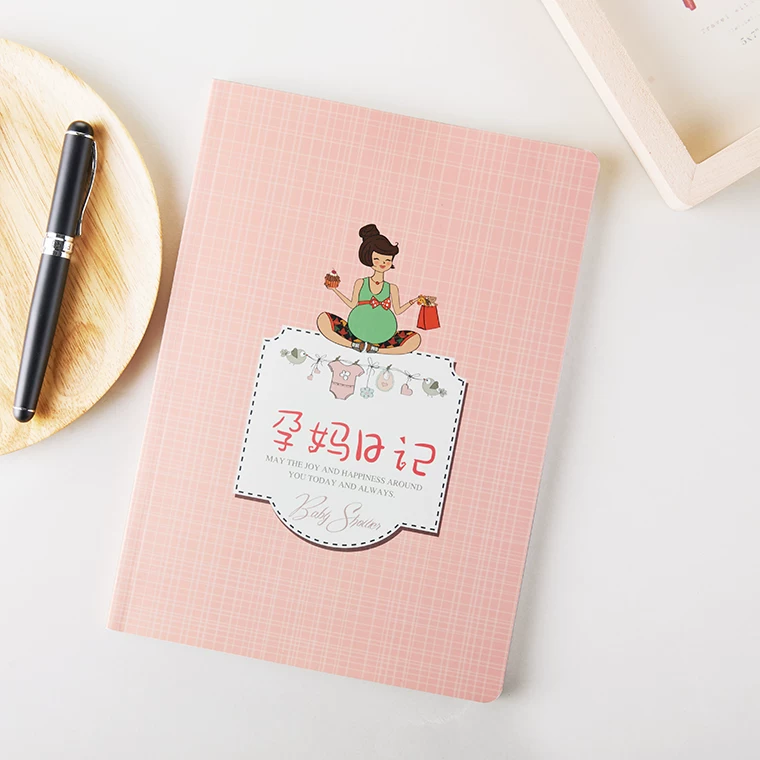 Ноутбук, книга учета роста, планировщик