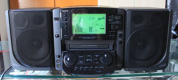 Тонкость новый японский оригинальный звук  SANYO/ sanyo  DC-MS1U большие глаза классическая мини звук