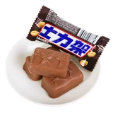 Шоколадное семейное ведро Snickers сэндвич с арахисом, 400 г, пакет для совместного использования, семейная подарочная коробка, свадебные конфеты, чтобы утолить голод, закуски