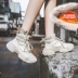 Giày da lưới màu đỏ cũ giày nữ in siêu lửa 2018 mùa đông dày đáy cao để giúp bánh mì xốp thể thao Xiaoxi