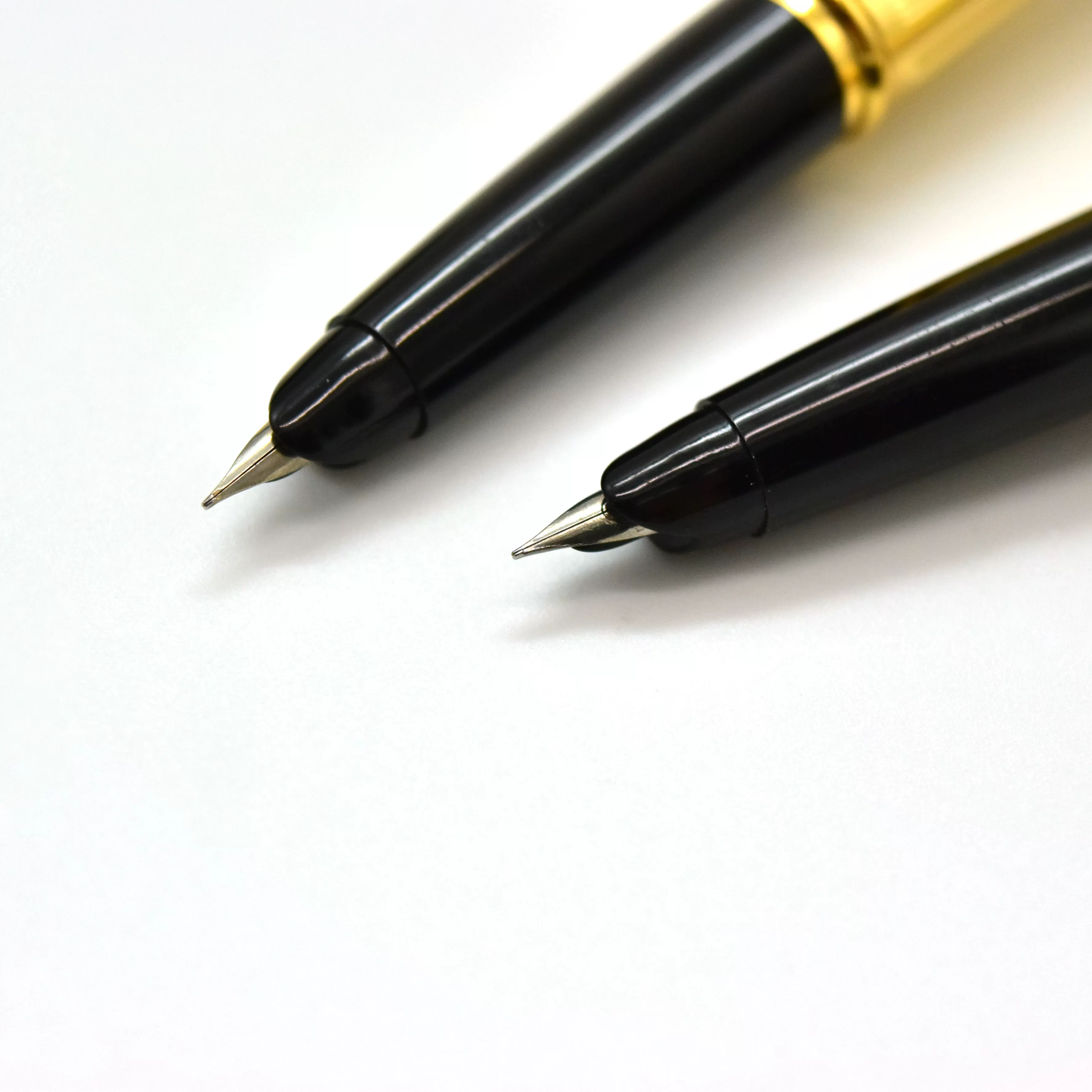 [Бесплатная доставка] Eternal Pen Pen 106 Nostalgic pen 90s инвентарь новый