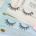 Một cặp lông chồn lông mi giả S08 Trang điểm châu Âu và Mỹ Kardashian với cùng một đoạn mô phỏng giai đoạn dày tự nhiên trên lông mi kích mí lưới cuộn Lông mi giả