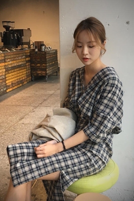 MISS.T Hàn Quốc retro của phụ nữ v-cổ slouch tay áo dài váy khe eo cao INS là một kẻ sọc lửa ăn mặc mẫu váy đẹp 2021 váy đầm