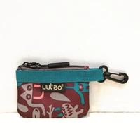 Маленький демоны с синим цветом