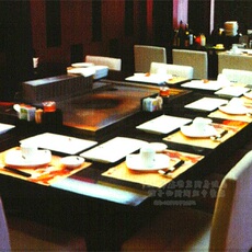 Жарочная поверхность 王子西厨eg-1500t日式铁板烧电热铁板炒饭设备 电铁板烧设备 商用