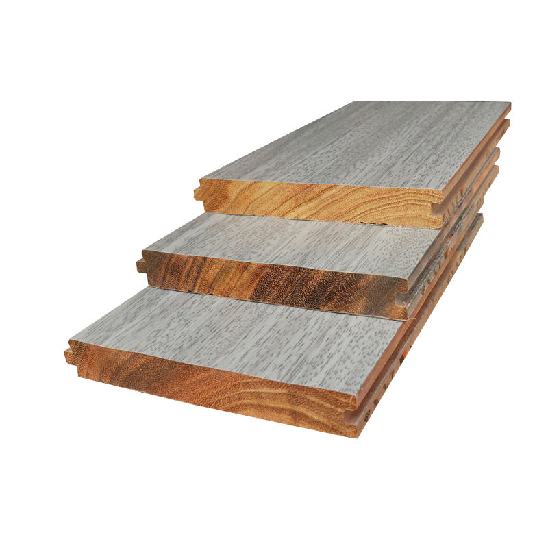 钥匙扣一个 地板一块