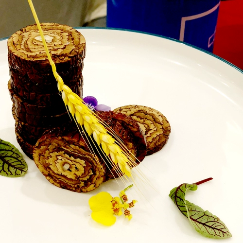 Творческий диск декоративный отель Cold Band Meador Блюда сашими декоративные цветы, а растения украшены цветочными композициями сухая пшеница уши