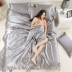 Mùa hè băng lụa bốn mảnh bộ lụa lụa satin lụa quilt cover sheets naked ngủ mượt 1.8 m bộ đồ giường màu rắn