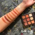 Châu Âu và Châu Mỹ Smint Sunset Maple Leaf 9 Color Mashed Potato Eyeshadow Palette Dubai Metallic Wine Red Bean Sand Earth Color - Bóng mắt