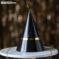 Черная шляпа по день рождения Пенх-Марбл