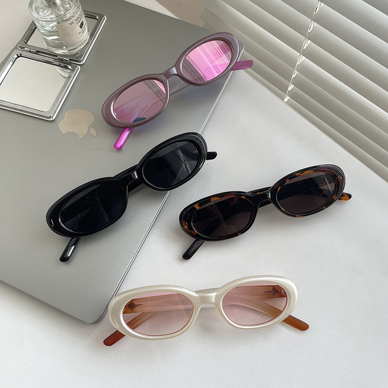 Spicy Girl Pulls Sister Cat Eye Elliptical Fashionable Sungla Instagram Leopard Print Hawksbill Brown sunglasses_voghion.com