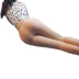 Thưởng thức quần Barbie mỏng eo cao xà cạp dày phụ nữ mới gầy gò hông bụng bụng chân trần tạo tác - Xà cạp