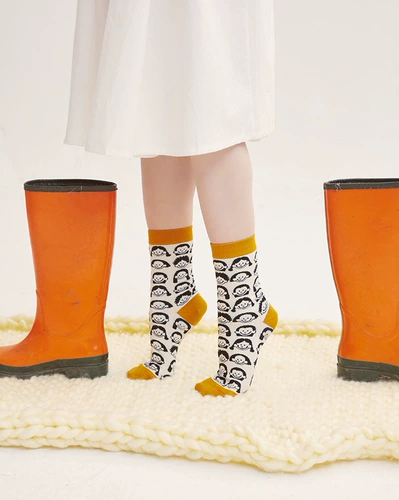 [Fly] Cartoon Mite иллюстрация Традиционная середина -кубик Four Seasons Носки чистые хлопковые женские носки 3 двойная доставка