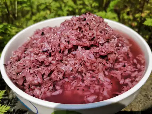 Рисовое вино из провинции Юньнань, ферментированный клейкий рис для беременных