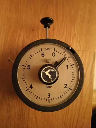 Baeuerle Baoer Music Dark Room Используется таймер усилителя немецкий, все -метел механический таймер