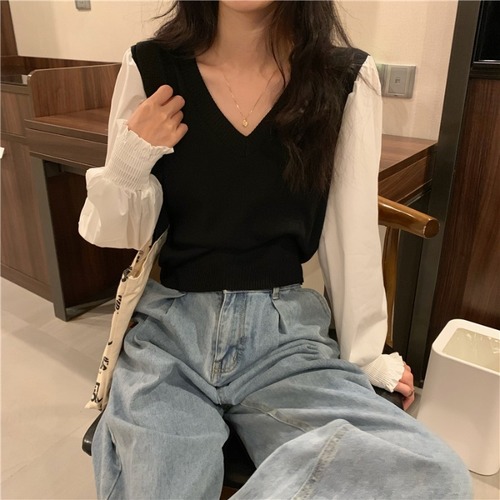 Minority design sense of foreign style V-neck contrast color long sleeve Knitted Top Women's autumn French short lazy striped shirt