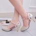 Mùa hè 2018 mới của phụ nữ Hàn Quốc giày cao gót đế xuồng với khóa từ với đôi dép hoang dã baotou dép đế xuồng Sandal