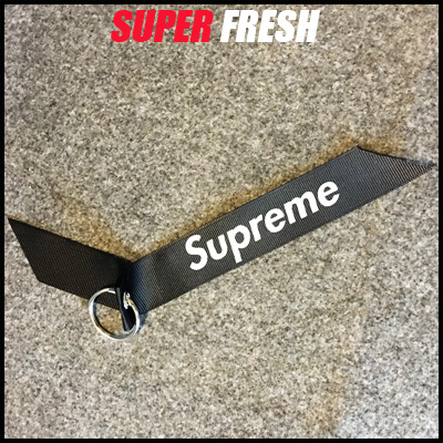 Black SupremeCola Tide play alpha MA1 flight Jacket Cufflinks Arm badge trousers Accessories Ribbon Chaopai Key buckle