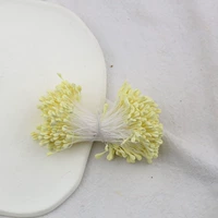 Желтый около 350 корней