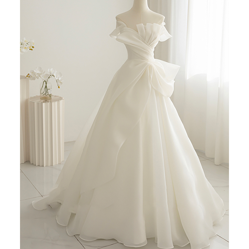  XXL+Qiti wedding dresses+one clothes and two wear gauze gloves group support   + $3.14 