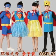 Không dệt bảo vệ môi trường quần áo trẻ em trình diễn thời trang trang phục handmade superman công chúa mẫu giáo cha mẹ và con sàn catwalk hiển thị